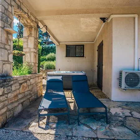 Villa Belle Avec Superbe Vue, Piscine Et Jacuzzi Bagnols-sur-Cèze